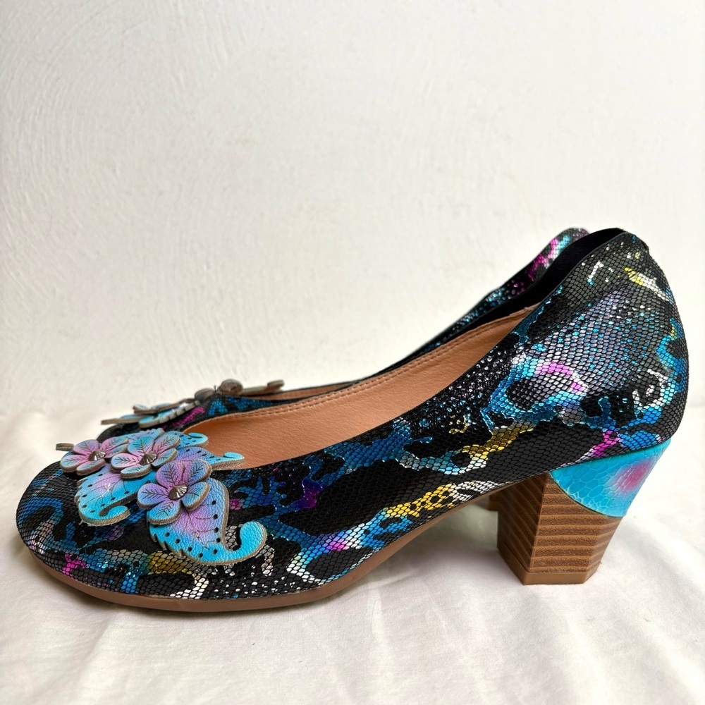 SOCOFY Leather Metallic Floral Applique Snakeskin Pump Heels Artsy 41 (10-10.5) - Picture 2 of 16
